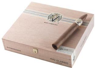 Avo Classic Piramides cigars made in Dominican Republic. Box of 20. Free shipping!