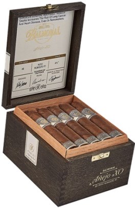 Balmoral Anejo XO Corona cigars made in Dominican Republic. Box of 20. Free shipping!