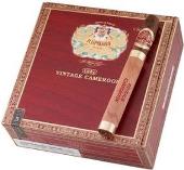 H Upmann Vintage Cameroon Churchill Cigars made in Dominican Republic. Box of 25. Free shipping!