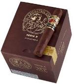 La Gloria Cubana Serie R No. 4 cigars made in Dominican Republic. Box of  24. Free shipping!