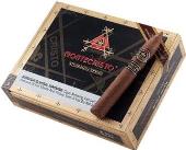 Montecristo Nicaragua No. 2 cigars made in Nicaragua. Box of 20. Free shipping!