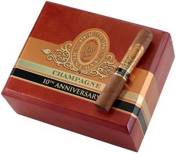 Perdomo 10th Anniversary Champagne Robusto Cigars made in Nicaragua. Box of 25. Free shipping!