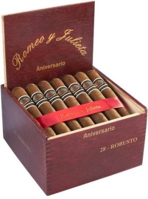 Romeo y Julieta Aniversario Churchill cigars made in Dominican Republic. Box of 28. Free shipping!