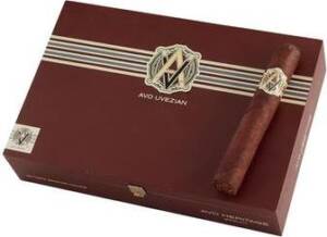 AVO Heritage Special Toro cigars made in Dominican Republic. Box of 20. Free shipping!