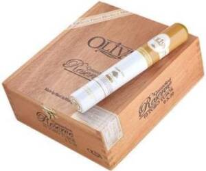 Oliva Connecticut Reserve Toro Tubos Cigars made in Nicaragua. Box of 10. Free shipping!