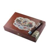La Aroma de Cuba Noblesse Coronation cigars made in Nicaragua. Box of 24. Free shipping!